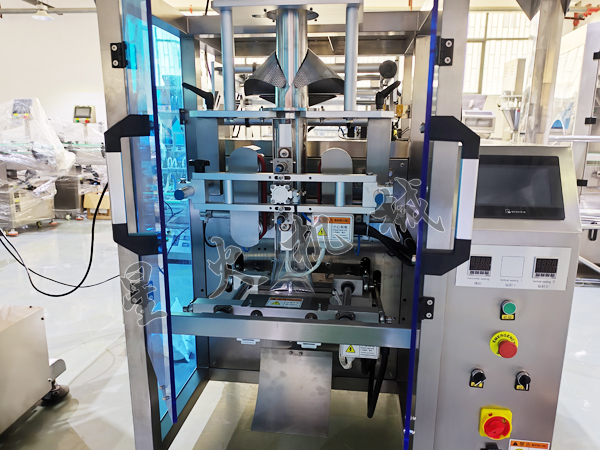 ��ͷ��ϳ��Զ�������װ��